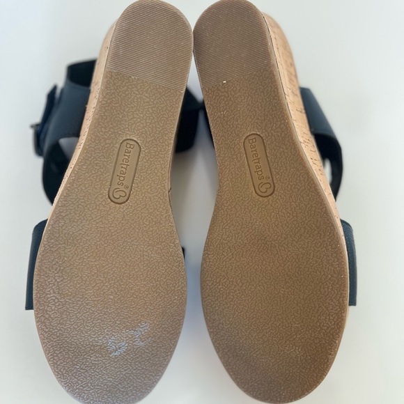 BareTraps navy blue Wedge Sandals - Picture 5 of 7